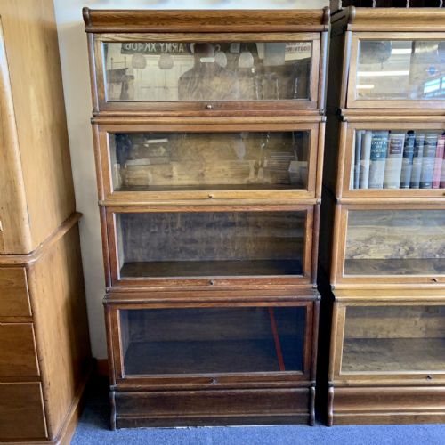 1920's oak globe wernicke 4 section bookcase - CATEGORY: ANTIQUE BOOKCASES - DATED 1920