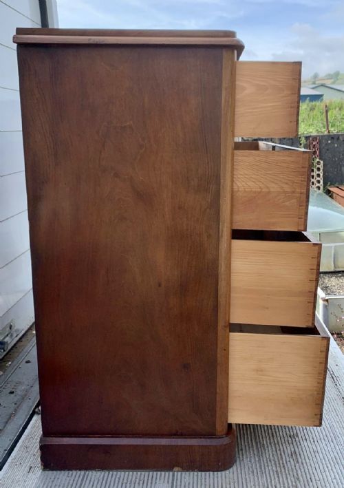 VICTORIAN MAHOGANY CHEST OF DRAWERS WITH ORIGINAL BRASS GOTHIC DROP HANDLES - ADDITIONAL PHOTO 8