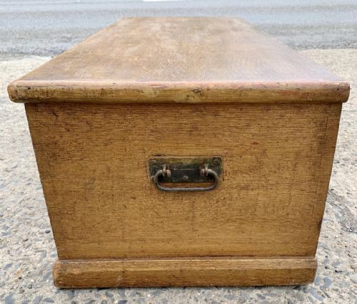 VICTORIAN PINE BLANKET BOX WITH INTERNAL CANDLE BOX AND A HIDDEN DRAWER - ADDITIONAL PHOTO 10