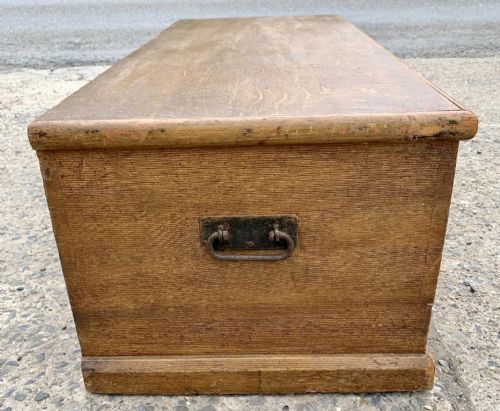 VICTORIAN PINE BLANKET BOX WITH INTERNAL CANDLE BOX AND A HIDDEN DRAWER - ADDITIONAL PHOTO 11