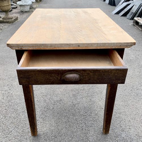 VICTORIAN PINE SCRUB TOP TABLE ON TAPERING LEGS AND WITH SINGLE END DRAWER - ADDITIONAL PHOTO 1