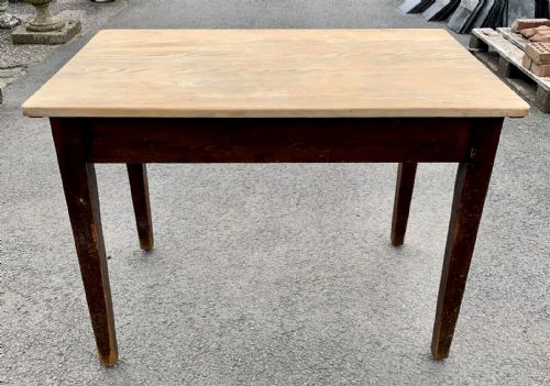 VICTORIAN PINE SCRUB TOP TABLE ON TAPERING LEGS AND WITH SINGLE END DRAWER - ADDITIONAL PHOTO 7