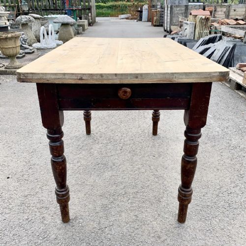 victorian pine scrub top table on turned legs and with single end drawer - CATEGORY: ANTIQUE TABLES - DATED VICTORIAN