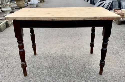 VICTORIAN PINE SCRUB TOP TABLE ON TURNED LEGS AND WITH SINGLE END DRAWER - ADDITIONAL PHOTO 7