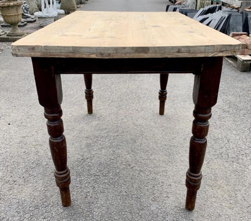 VICTORIAN PINE SCRUB TOP TABLE ON TURNED LEGS AND WITH SINGLE END DRAWER - ADDITIONAL PHOTO 8
