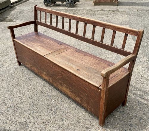 19TH CENTURY PINE BOX SEAT SETTLE IN ORIGINAL WORN PAINT FINISH - ADDITIONAL PHOTO 3