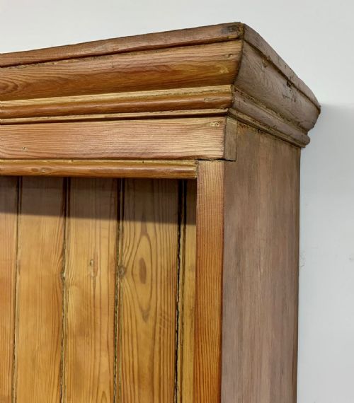 19TH CENTURY PINE POT BOARD DRESSER - ADDITIONAL PHOTO 6