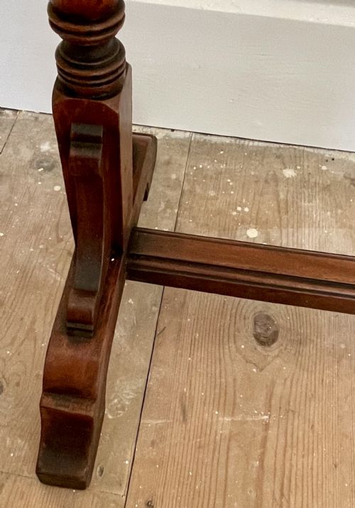 VICTORIAN MAHOGANY TOWEL RAIL - ADDITIONAL PHOTO 3