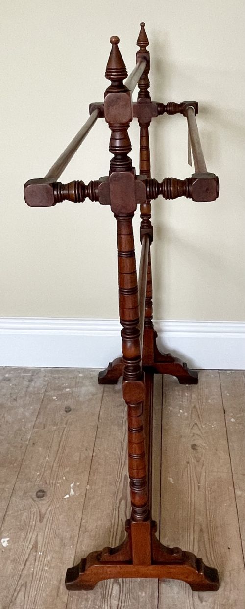 VICTORIAN MAHOGANY TOWEL RAIL - ADDITIONAL PHOTO 8