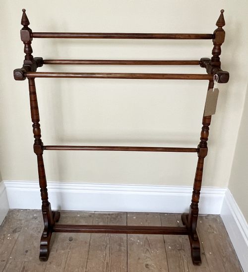 VICTORIAN MAHOGANY TOWEL RAIL - ADDITIONAL PHOTO 10