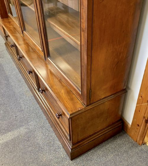 EARLY VICTORIAN 1850 MAHOGANY GLAZED BOOKCASE COMPLETE WITH KEYS - ADDITIONAL PHOTO 17
