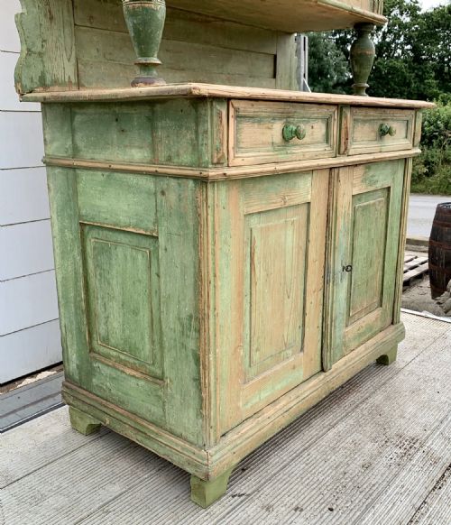 19TH CENTURY EAST EUROPEAN PAINTED PINE DRESSER IN ORIGINAL PAINT - ADDITIONAL PHOTO 8