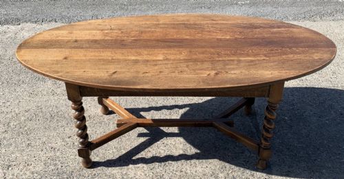 EDWARDIAN OVAL OAK TABLE WITH BARLEY TWIST LEGS AND Y STRETCHER - ADDITIONAL PHOTO 1