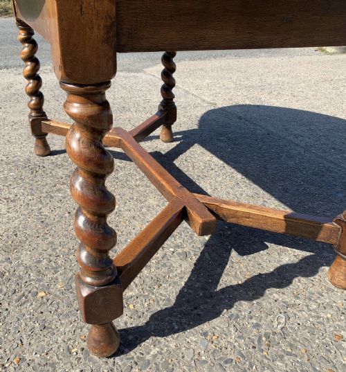 EDWARDIAN OVAL OAK TABLE WITH BARLEY TWIST LEGS AND Y STRETCHER - ADDITIONAL PHOTO 4