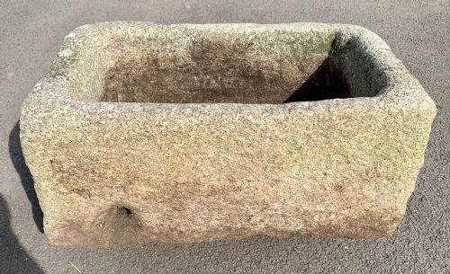 EARLY 19TH CENTURY CORNISH GRANITE TROUGH WITH UNUSUAL DRESSED CORNER SUPPORTS - ADDITIONAL PHOTO 8