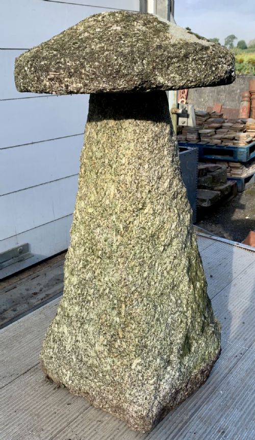 EARLY 19TH CENTURY CORNISH GRANITE STADDLE STONE - ADDITIONAL PHOTO 1