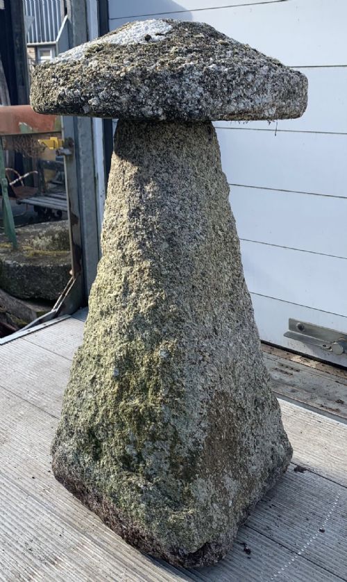 EARLY 19TH CENTURY CORNISH GRANITE STADDLE STONE - ADDITIONAL PHOTO 2