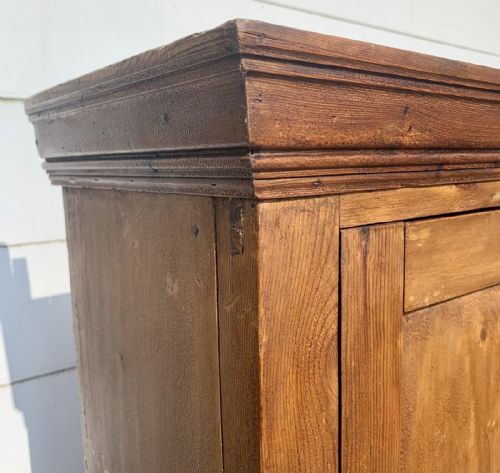 VICTORIAN PINE CHURCH BIBLE OR PRAYER BOOK 4 DOOR CUPBOARD - ADDITIONAL PHOTO 6