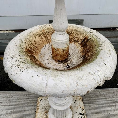 VICTORIAN CAST IRON FOUNTAIN - ADDITIONAL PHOTO 4