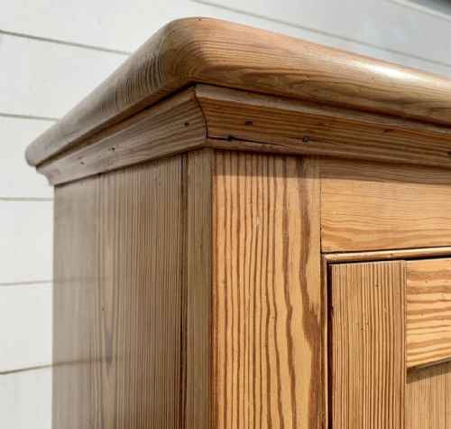 VICTORIAN PITCH PINE SCHOOL CUPBOARD - ADDITIONAL PHOTO 6