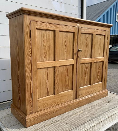 VICTORIAN PITCH PINE SCHOOL CUPBOARD - ADDITIONAL PHOTO 11