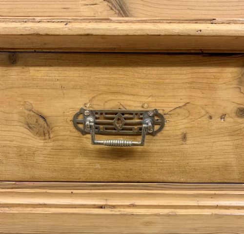 19TH CENTURY EAST EUROPEAN PINE KNOCK DOWN WARDROBE - ADDITIONAL PHOTO 4