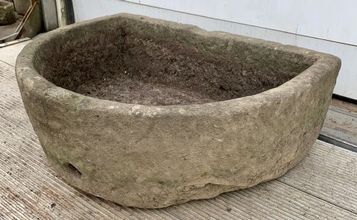 19TH CENTURY SANDSTONE D END TROUGH - ADDITIONAL PHOTO 1