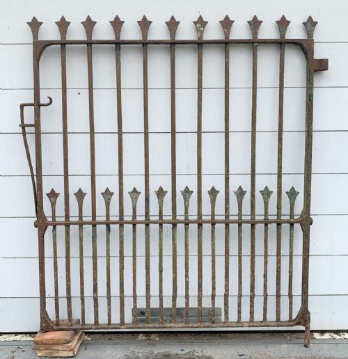 VICTORIAN WROUGHT IRON BLACKSMITH MADE ESTATE GATE - ADDITIONAL PHOTO 5