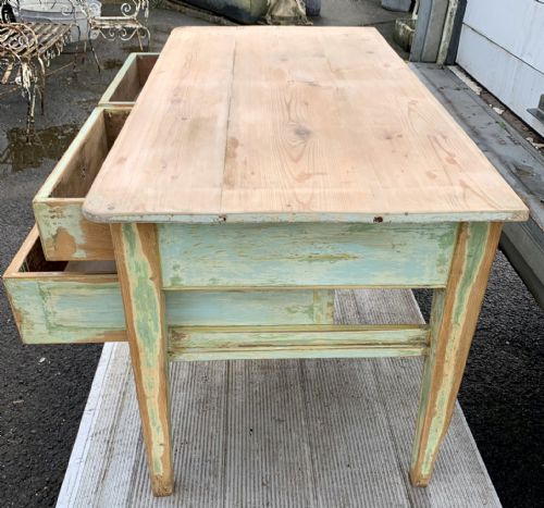 LATE VICTORIAN PINE BAKERS TABLE KITCHEN ISLAND WITH LAYERS OF OLD PAINT - ADDITIONAL PHOTO 5