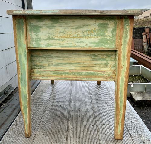 LATE VICTORIAN PINE BAKERS TABLE KITCHEN ISLAND WITH LAYERS OF OLD PAINT - ADDITIONAL PHOTO 8