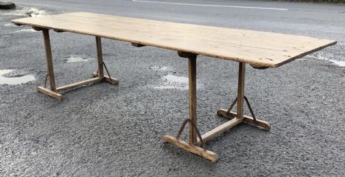 19TH CENTURY FRENCH TRESTLE TABLE WITH 3 PLANK FRUITWOOD TOP AND OAK TRESTLES - ADDITIONAL PHOTO 1