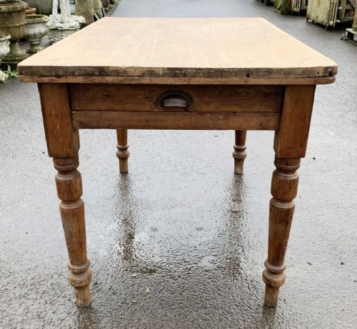 victorian pine scrub top table on turned legs and with single drawer to end - CATEGORY: ANTIQUE TABLES - DATED VICTORIAN