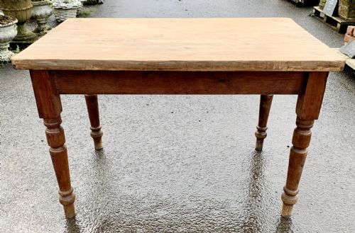 VICTORIAN PINE SCRUB TOP TABLE ON TURNED LEGS AND WITH SINGLE DRAWER TO END - ADDITIONAL PHOTO 4