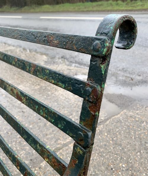 VICTORIAN 8 FEET LONG WROUGHT IRON GARDEN BENCH - ADDITIONAL PHOTO 3
