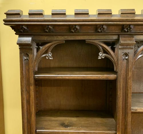 VICTORIAN OAK GOTHIC BOOKCASE WITH ADJUSTABLE SHELVES - ADDITIONAL PHOTO 1