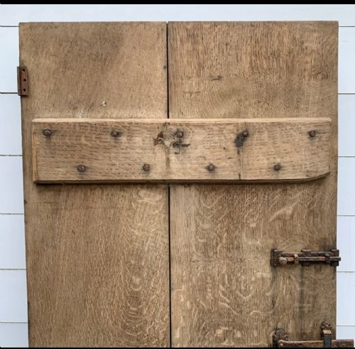 19TH CENTURY 2 PLANK OAK DOOR - ADDITIONAL PHOTO 5