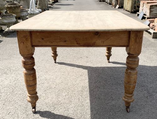 victorian pine scrub top table on turned legs with original castors - CATEGORY: ANTIQUE TABLES - DATED VICTORIAN