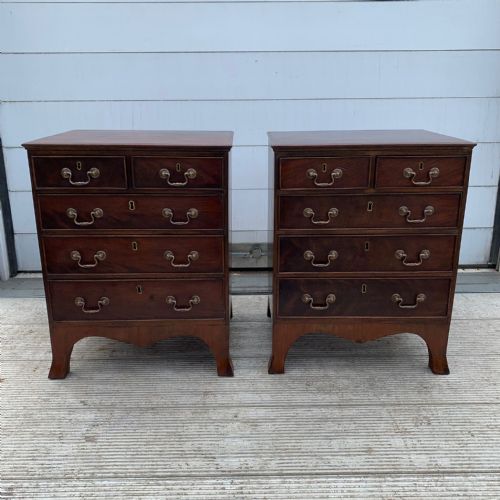 reserved pair of early 20th century mahogany chest of drawers reserved - CATEGORY: ANTIQUE CHEST OF DRAWERS - DATED 1920