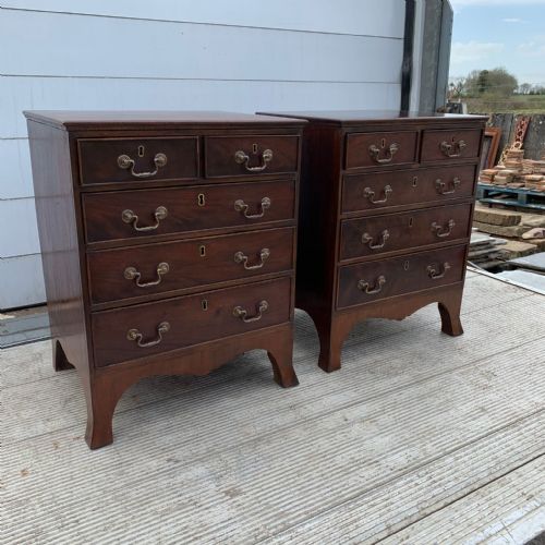 RESERVED PAIR OF EARLY 20TH CENTURY MAHOGANY CHEST OF DRAWERS RESERVED - ADDITIONAL PHOTO 1