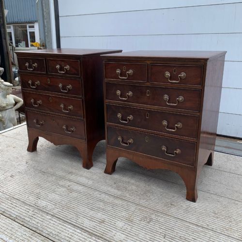 RESERVED PAIR OF EARLY 20TH CENTURY MAHOGANY CHEST OF DRAWERS RESERVED - ADDITIONAL PHOTO 2
