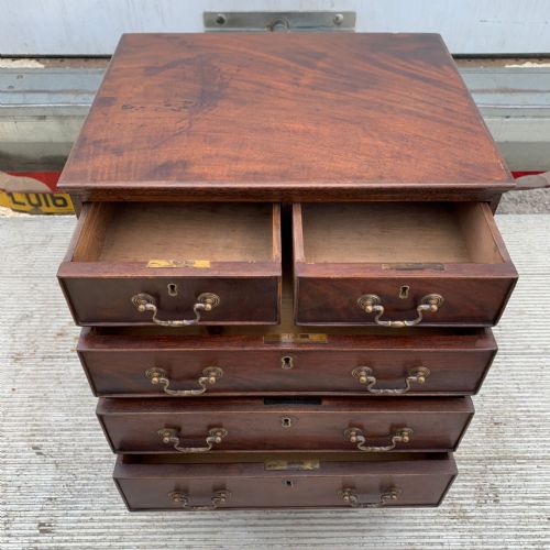 RESERVED PAIR OF EARLY 20TH CENTURY MAHOGANY CHEST OF DRAWERS RESERVED - ADDITIONAL PHOTO 10