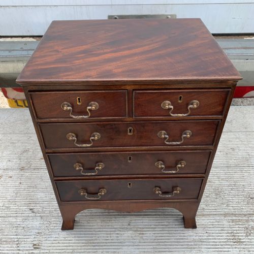 RESERVED PAIR OF EARLY 20TH CENTURY MAHOGANY CHEST OF DRAWERS RESERVED - ADDITIONAL PHOTO 11