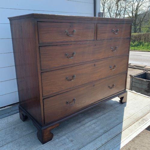 GEORGIAN 1800 MAHOGANY CHEST OF DRAWERS WITH 3 LONG DRAWERS - ADDITIONAL PHOTO 9