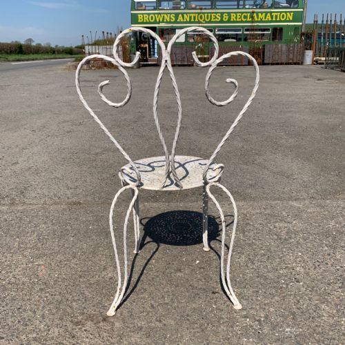 FRENCH 1930'S PATIO TABLE AND 4 CHAIRS GF138 - ADDITIONAL PHOTO 3