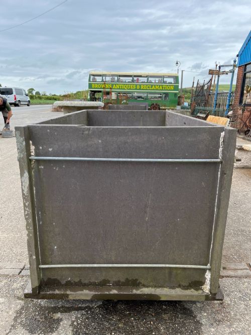 LARGE SLATE WATER TANK CIRCA 1900 - ADDITIONAL PHOTO 5