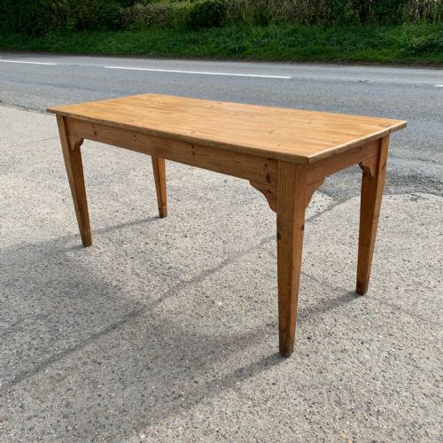 CIRCA 1900 PINE KITCHEN TABLE - ADDITIONAL PHOTO 1