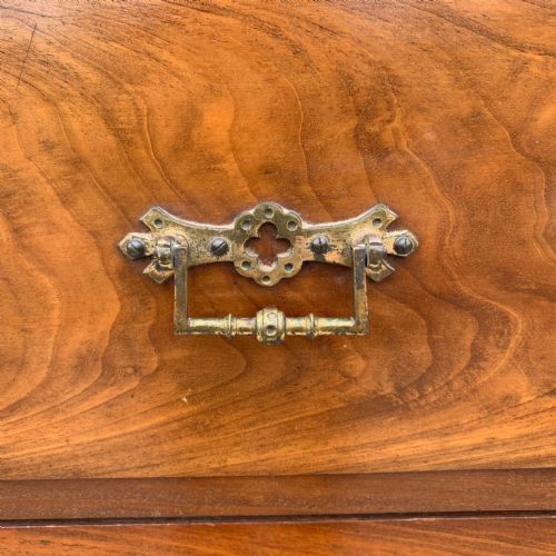 VICTORIAN MAHOGANY CHEST OF DRAWERS - ADDITIONAL PHOTO 1
