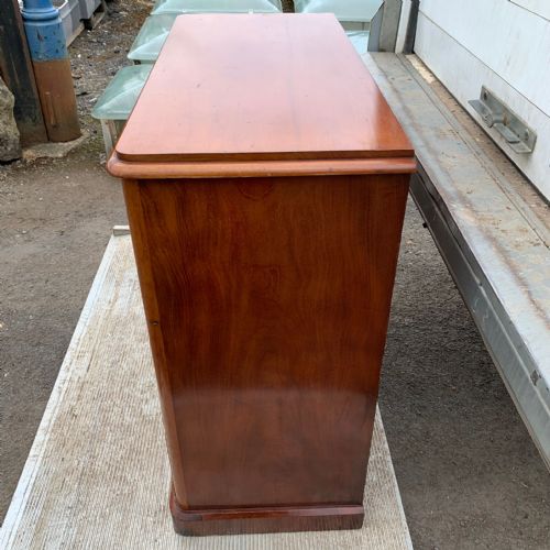 VICTORIAN MAHOGANY CHEST OF DRAWERS - ADDITIONAL PHOTO 6