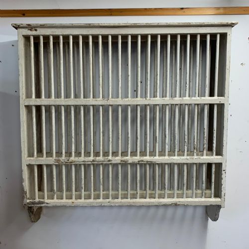 19th century country house plate rack - CATEGORY: ANTIQUE FURNITURE - DATED 19TH CENTURY