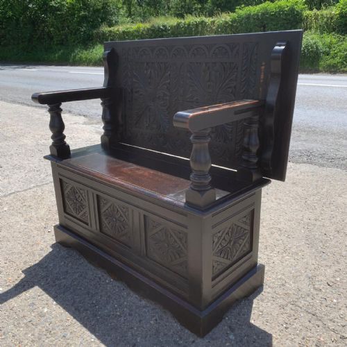 1900 oak monks bench - CATEGORY: ANTIQUE FURNITURE - DATED 1900